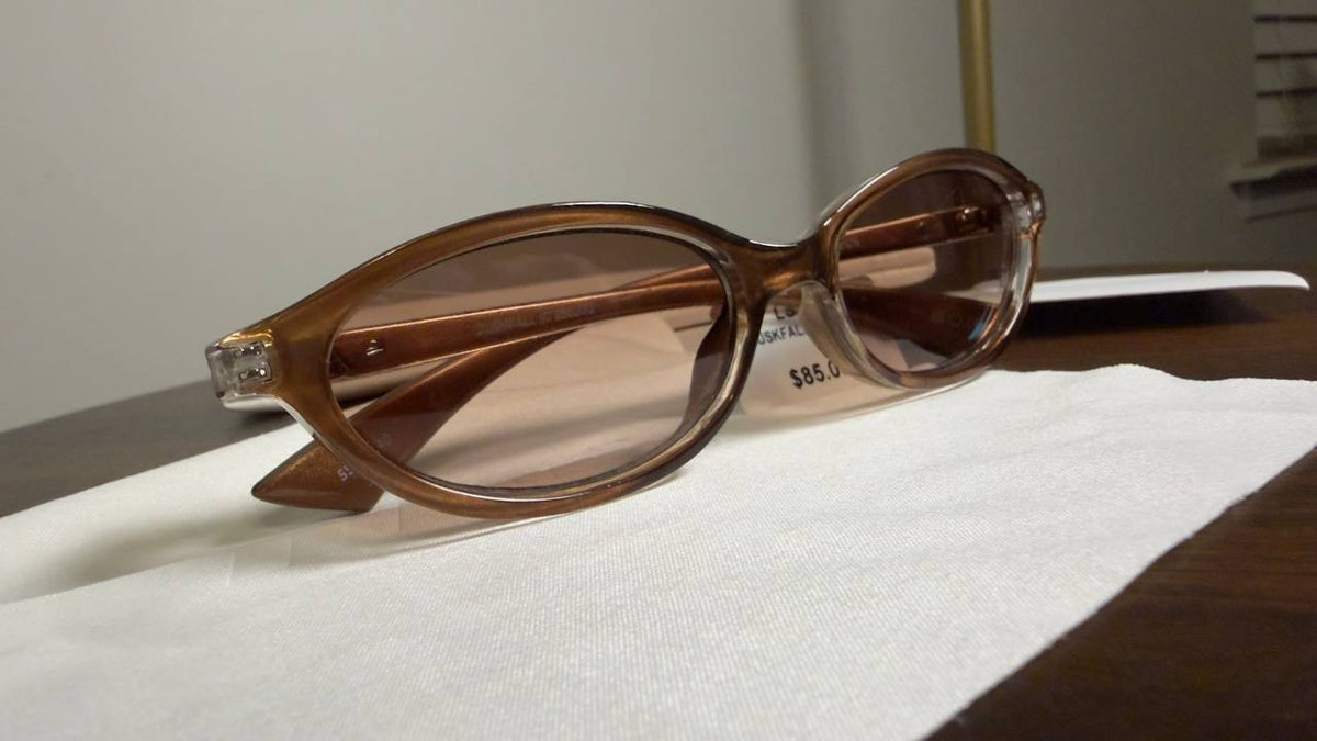 Le  Specs  Duskfall  Pearl  Chocolate  Oval  Sunglasses  NWT  $85