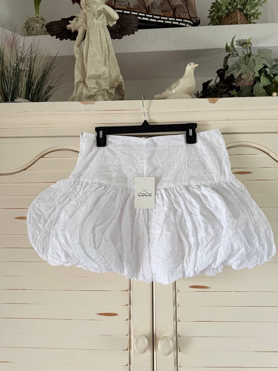 CeCe Bubble-Hem Mini Skirt New Ivory Cotton Size 14 NWT Side Zip Closure