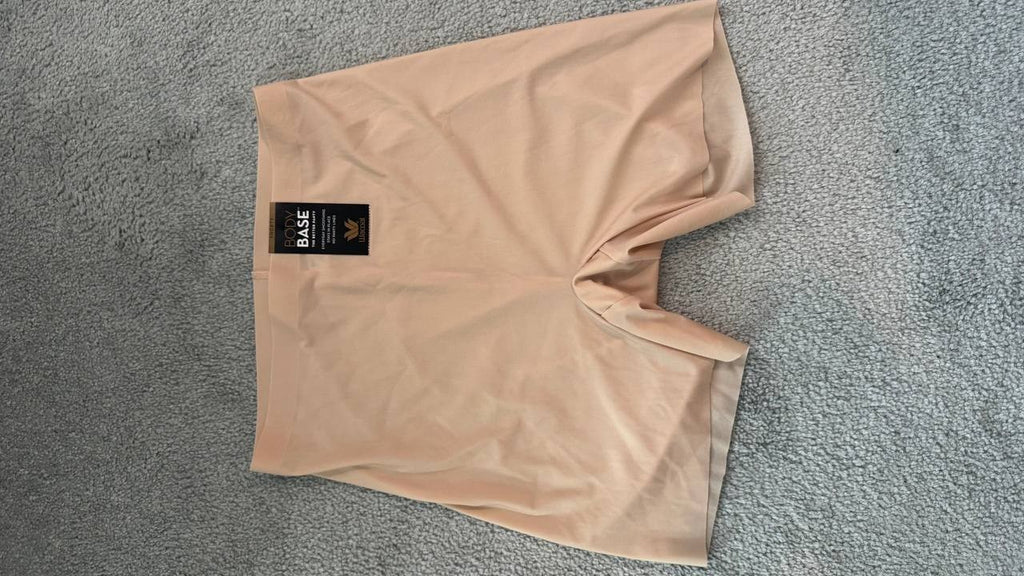 Wacoal Beyond Naked Shaping Shorts Nude Size S 874228 Seamless Firm Control