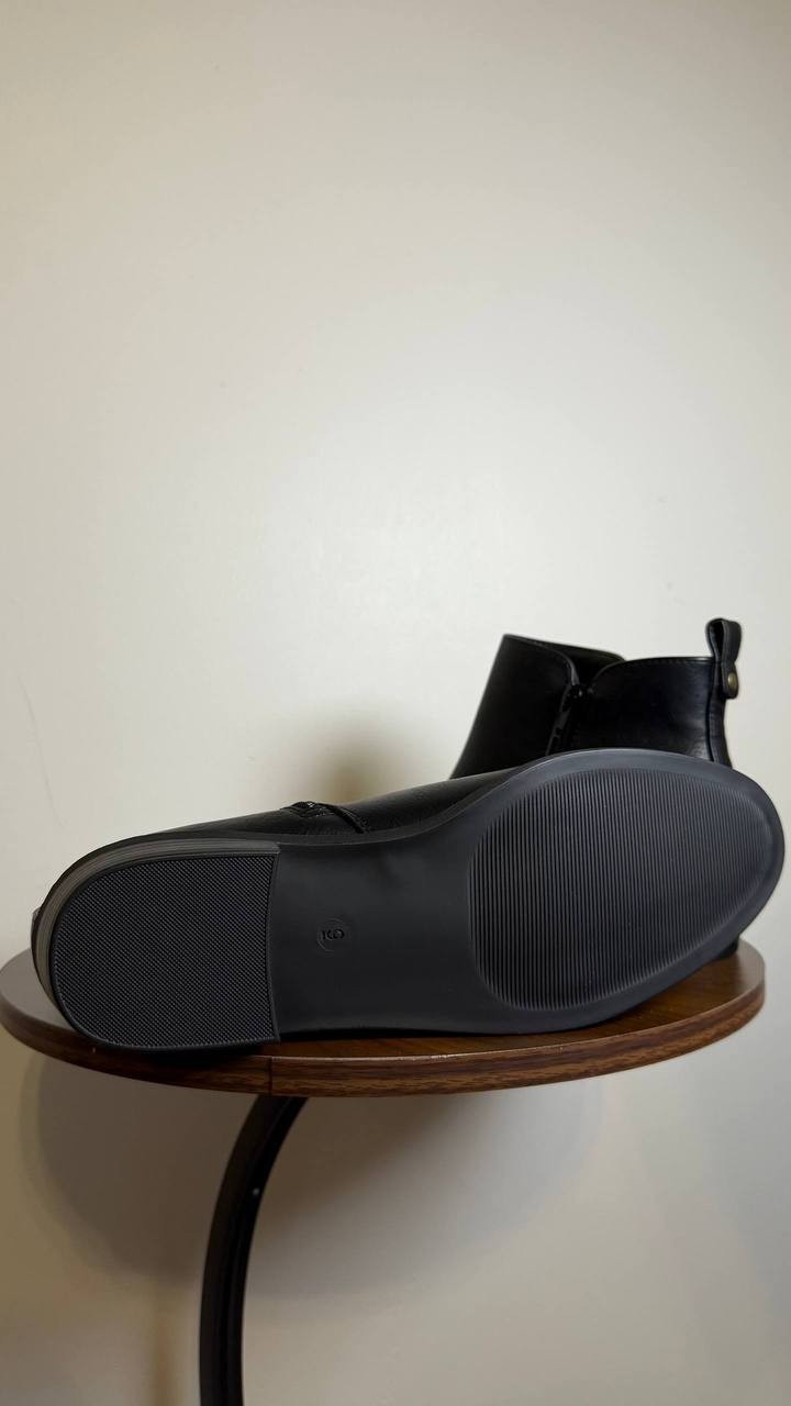Journee Vegan Leather Zip‑Up Booties 9W Black New in Box MSRP $59.99