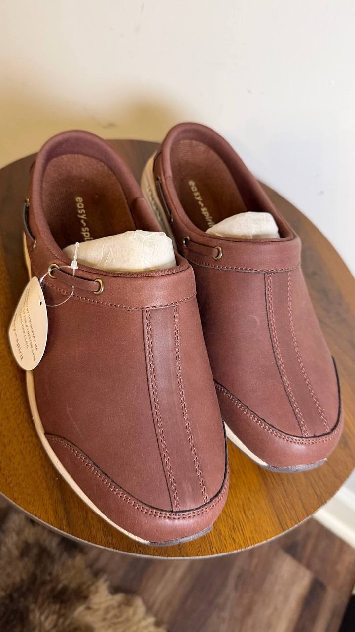 Easy Spirit Travelport Clogs 9.5W Dark Red Slip‑On Comfort NIB MSRP$75
