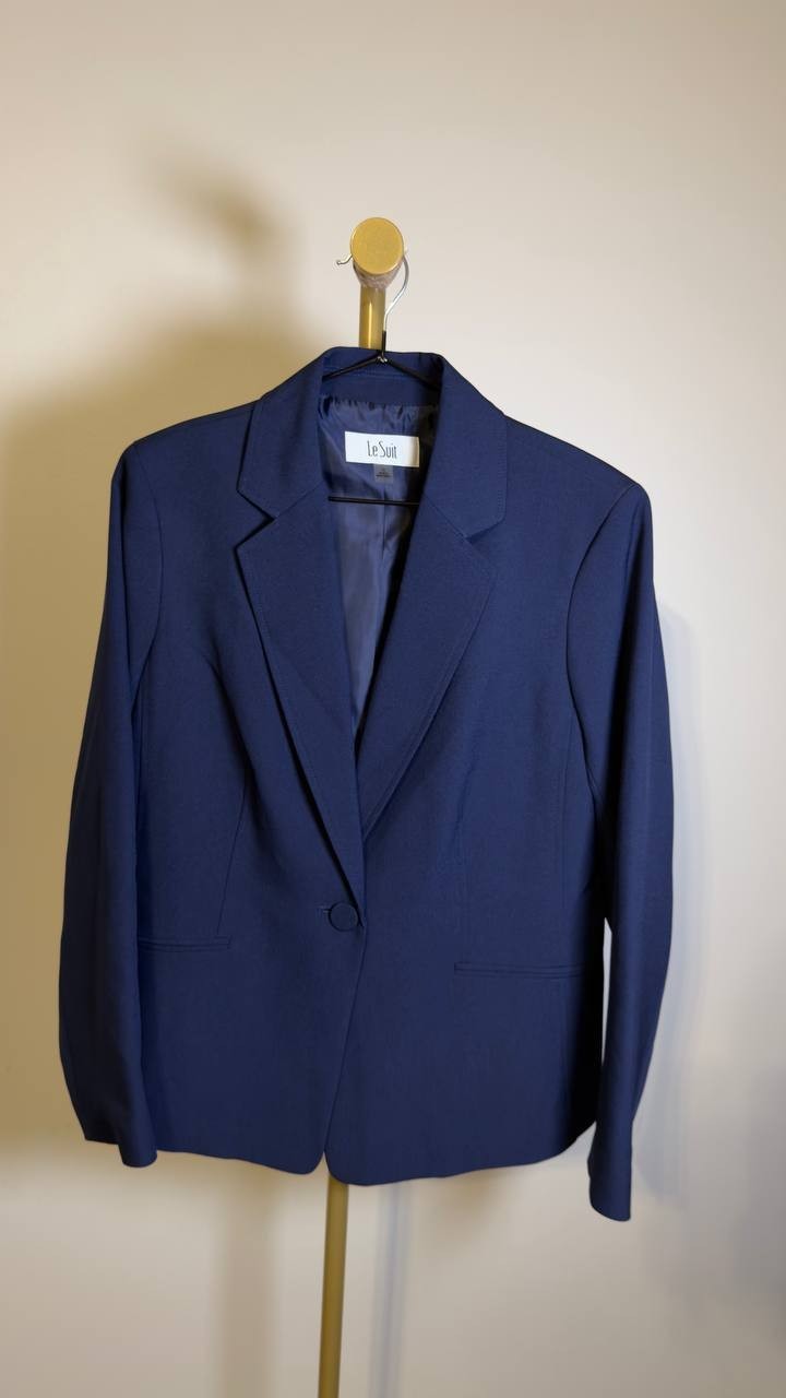 Le Suit Crepe One‑Button 2‑Piece Pantsuit Indigo 10 NWOT $149