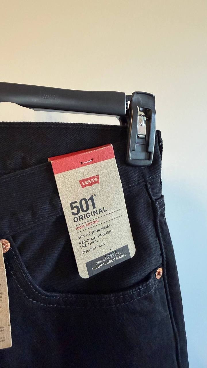 Levi’s 501 Original Men’s Jeans Punk Rock Black 32x30 $110 NWT