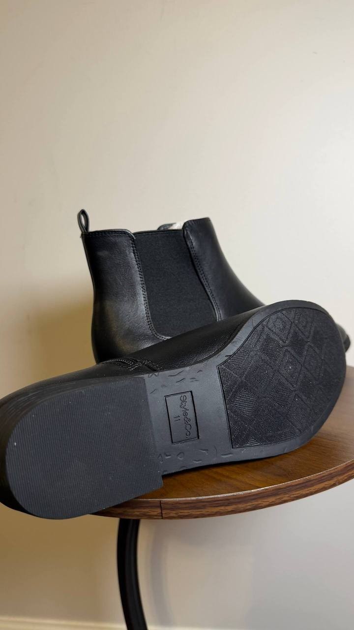 Style&Co Booties Black Man-Made Size 11M New in Box MSRP $69.90