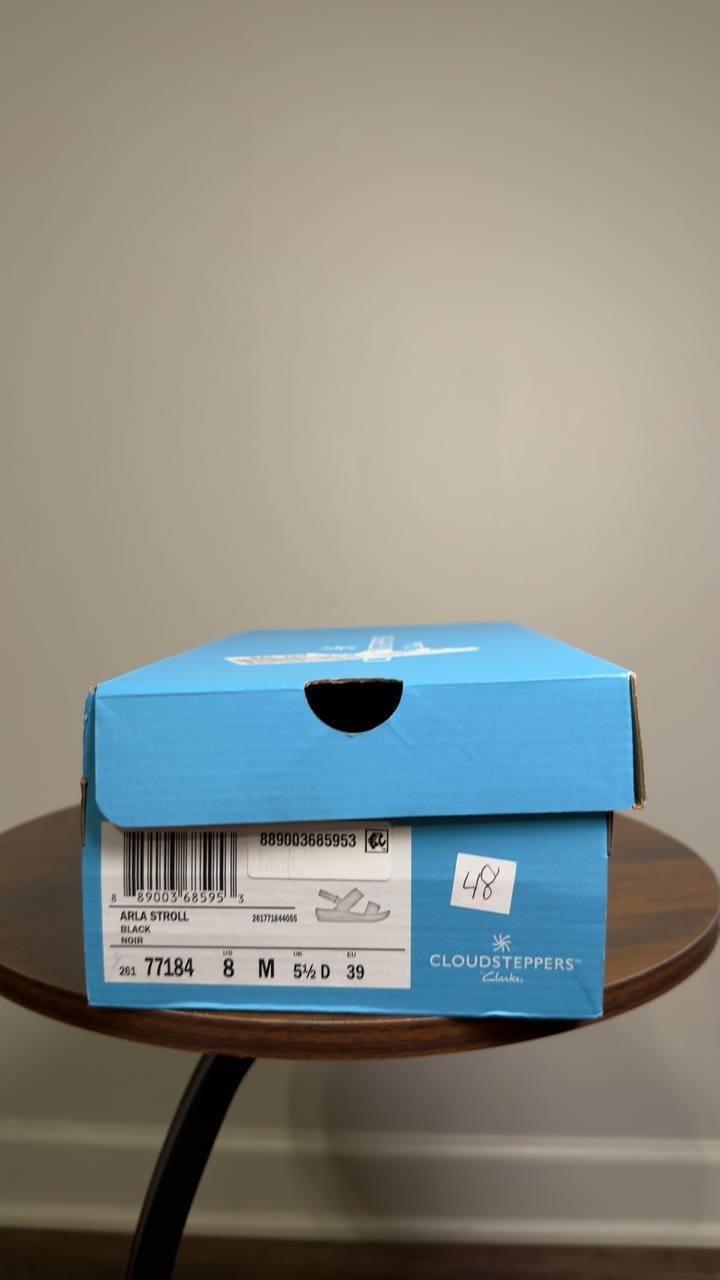Clarks  Sandals  Black  Fabric  8M  New  $75