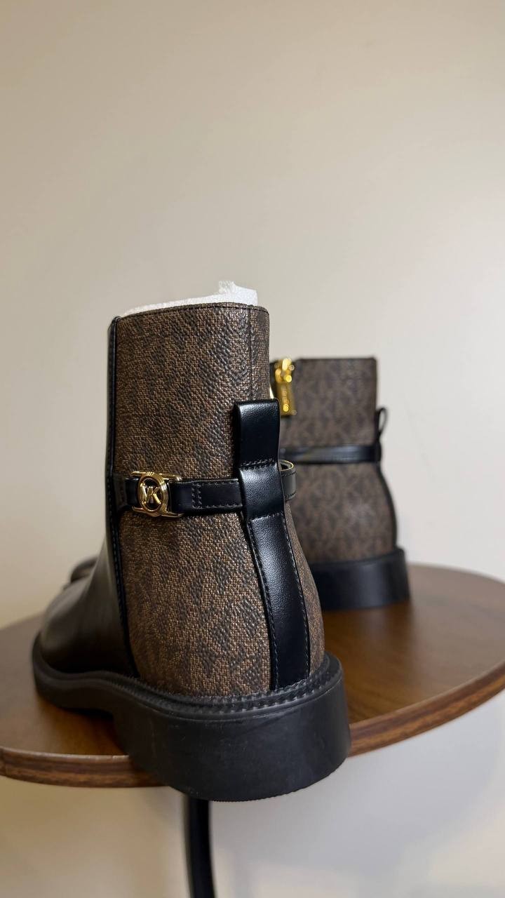 Michael Kors Brown/Black Faux Leather Block Heel Booties 5M NIB MSRP $150