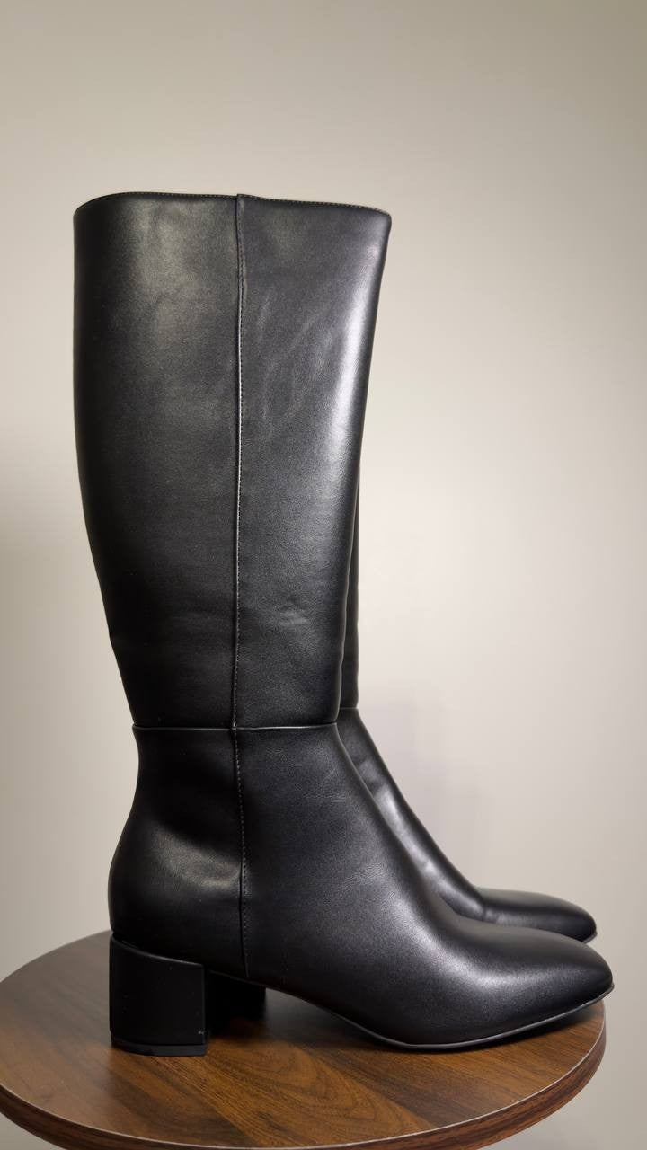 Bandolino  Addyson  Tall  Wide  Calf  Boots  Black  8.5  M  New  in  Box  $139