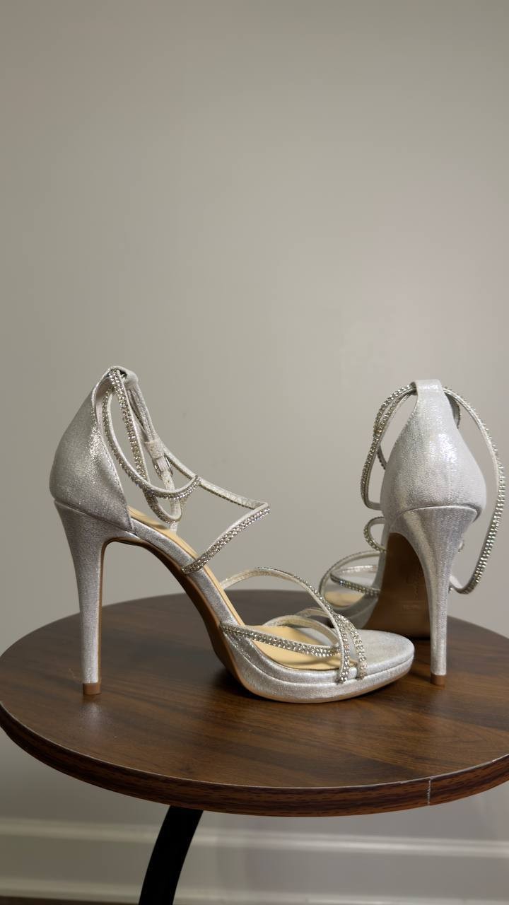 Jessica  Simpson  High  Heel  Sandals  Platinum  7.5M  New  $99