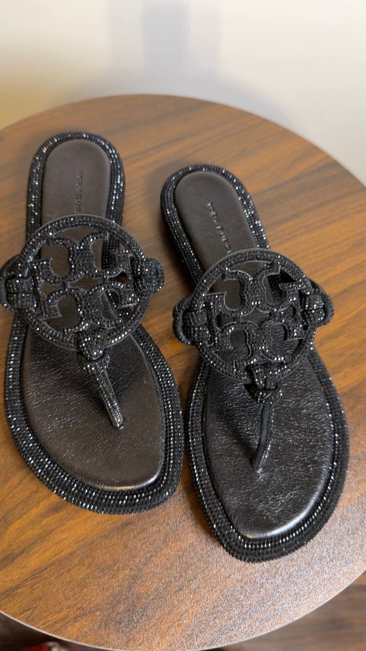 Tory Burch Thong Sandals Perfect Black 6 New $300.00