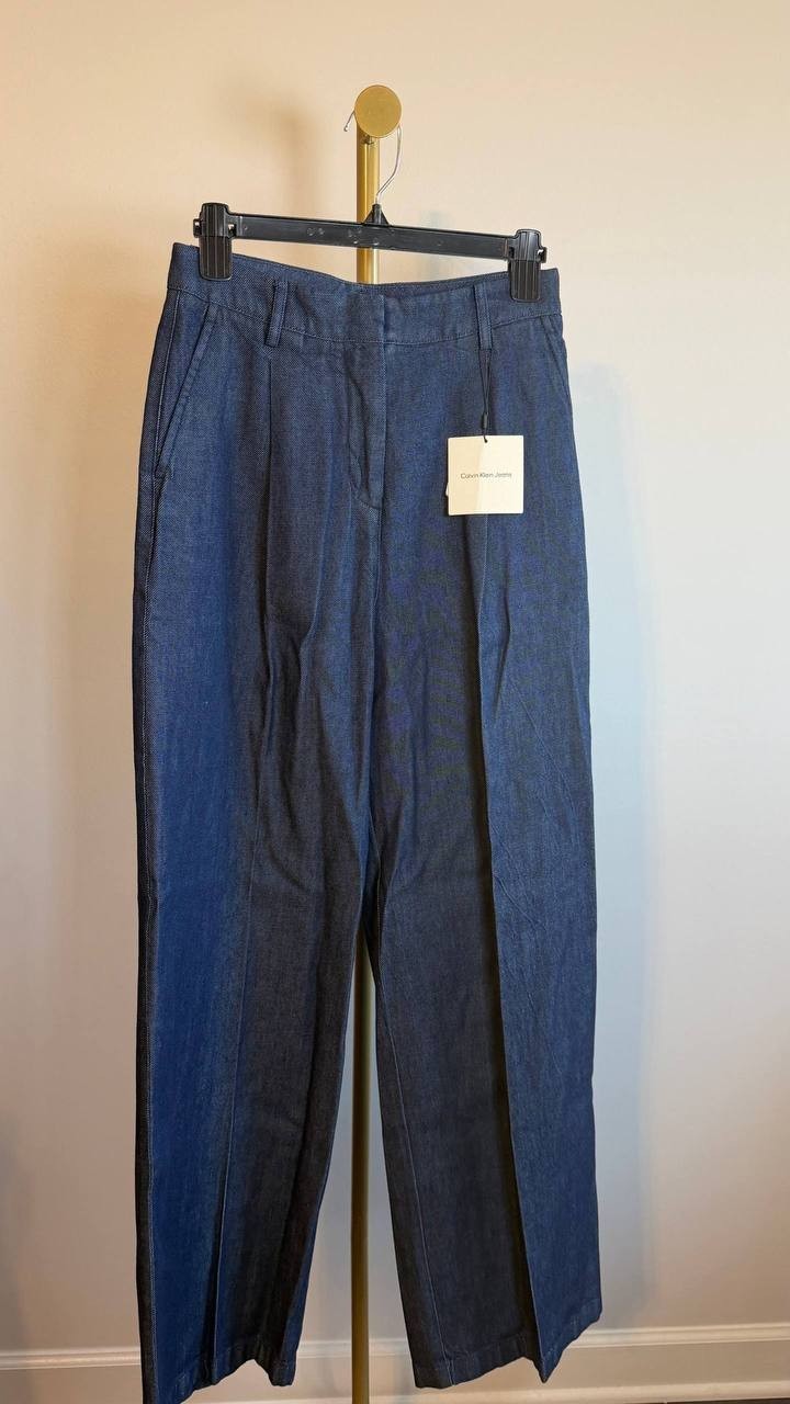 Calvin Klein Ultra High Relaxed Fit Jeans Dark Blue Denim 26Wr NWT $119
