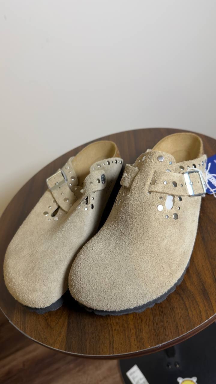 Birkenstock  Boston  Rivets  Clog  Taupe  Suede  6M  New  With  Box  $175