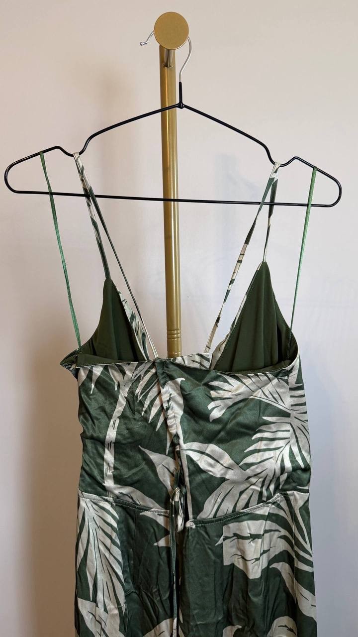 Guess Yasmin Satin Jumpsuit Plunge Surplice Printed Multi SizeL NWOT $178damage