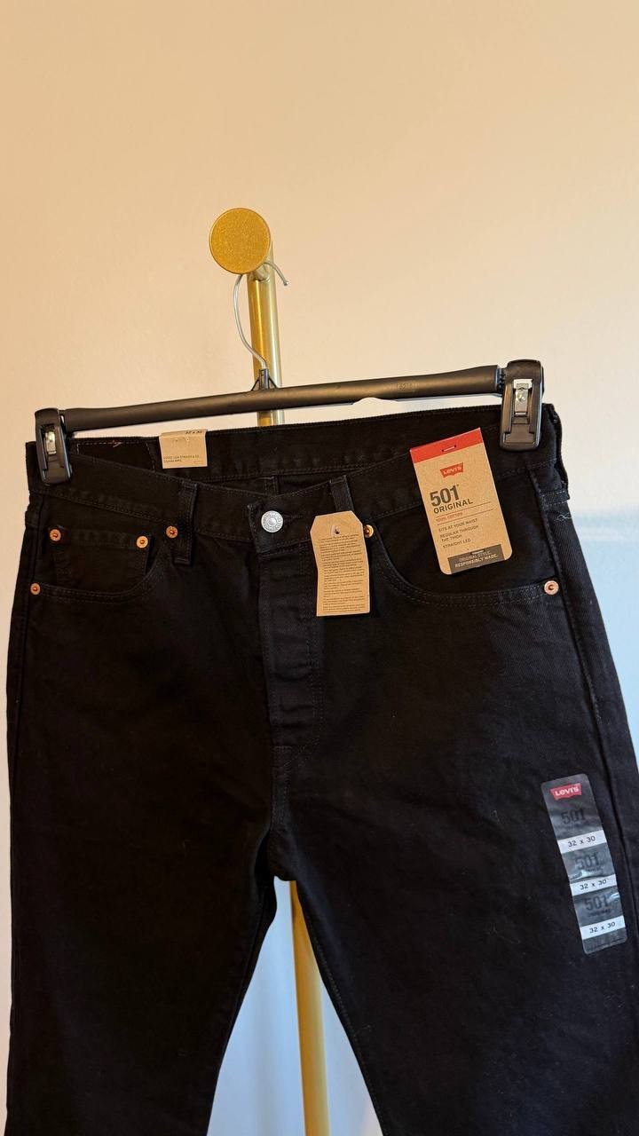 Levi’s 501 Original Men’s Jeans Punk Rock Black 32x30 $110 NWT