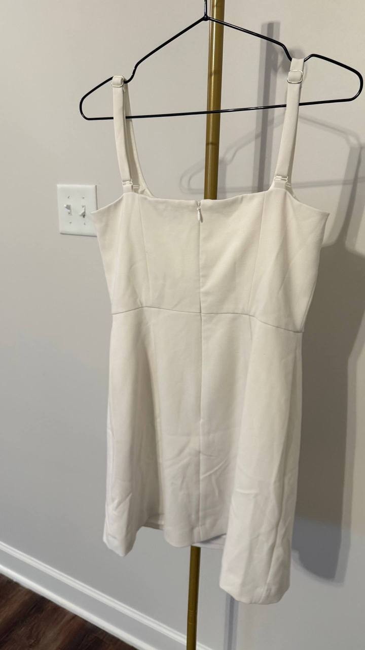 French Connection Whisper Crossover Mini Dress White 6 Good Condition msrp$128