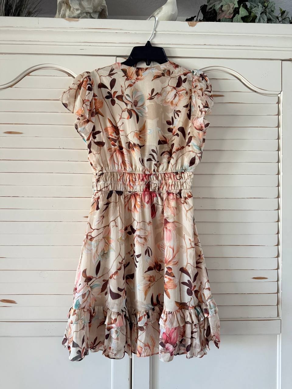 GUESS Flutter-Sleeve Brigada Ruffle Dress Size S Floral NWT $118