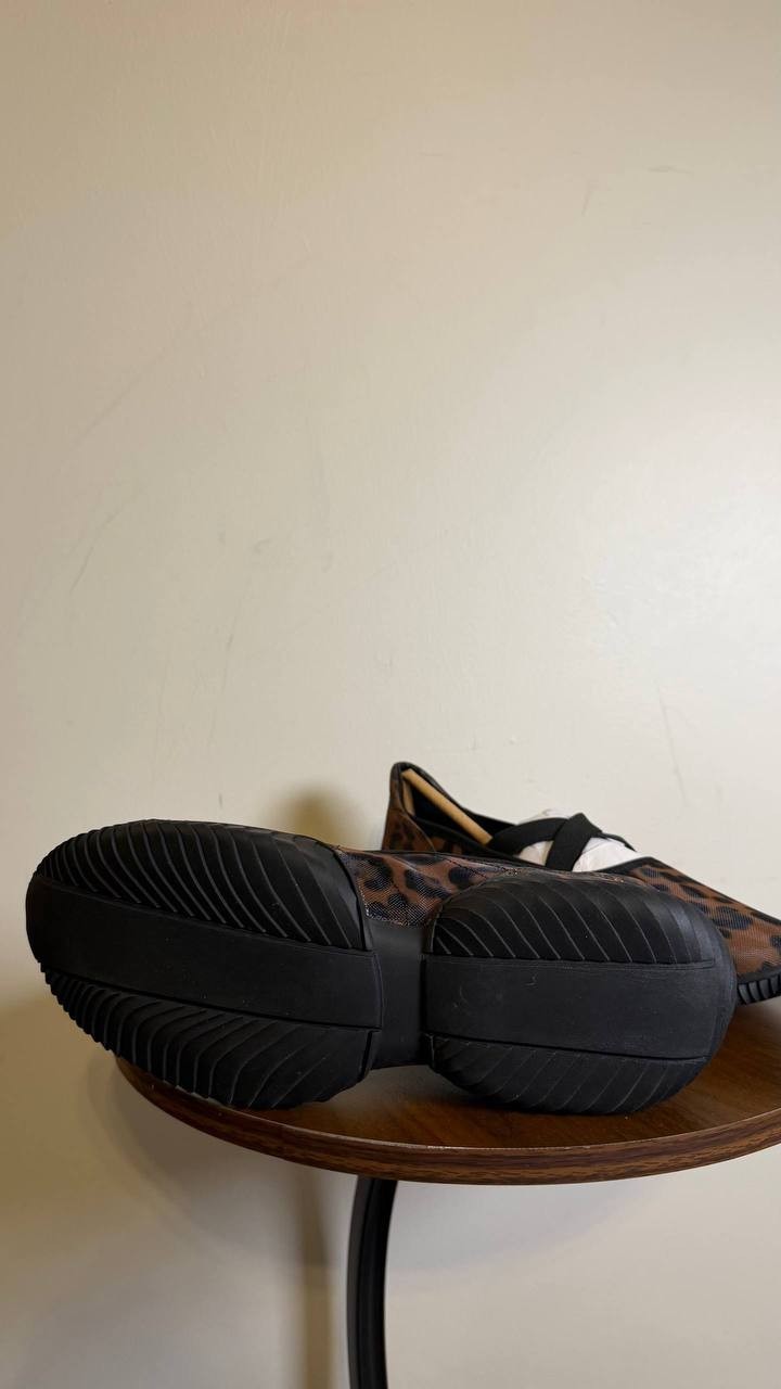 Steve Madden Women’s Vador Crossband Mary‑Jane Sneaker Flats Leopard Mesh 8 NIB