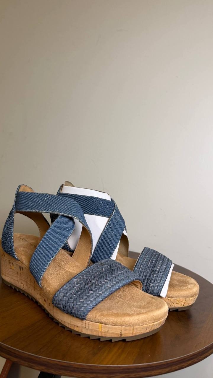 Easy Spirit Lorena Wedge Sandals Denim Women’s 5M Elastic Straps NWB $89
