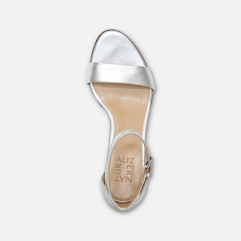Naturalizer Women’s Vera Dress Sandal Silver 8.5M Leather MSRP $135 NWB