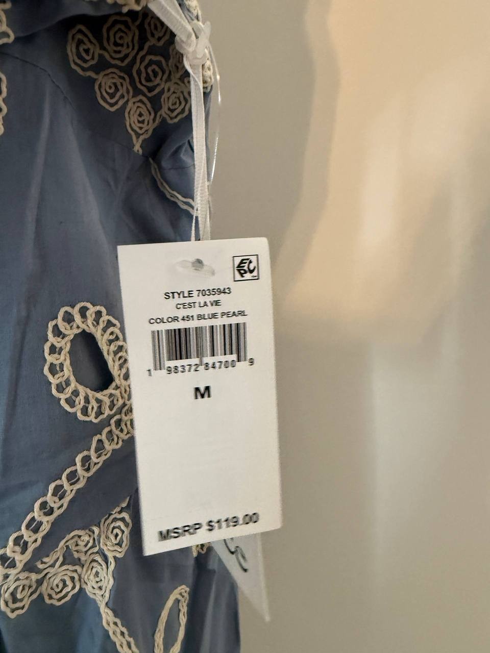 CeCe Floral‑Embroidered V‑Neck Puff‑Sleeve Tiered A‑Line Dress – Size M–NWT–$119