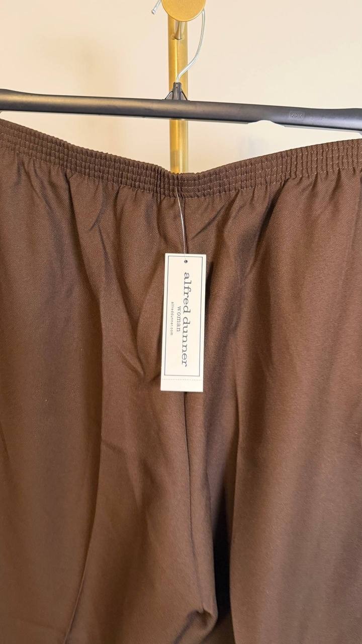 Alfred Dunner Women’s Plus Classics Average Length Pant – 20W – Brown $42.50 NWT