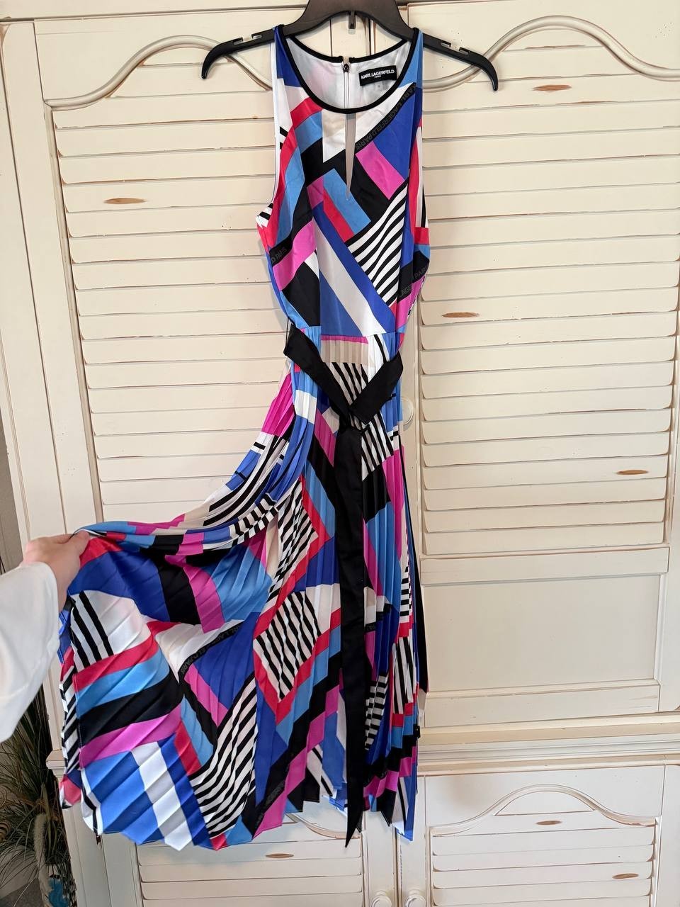 Karl Lagerfeld Paris Printed High-Neck A-Line Dress – Size 4 – NWT