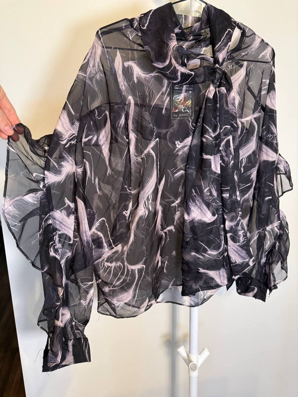 N by Nancy Satiny Sheer Ruffle Tie‑Neck Blouse– Size L -Black– NWT