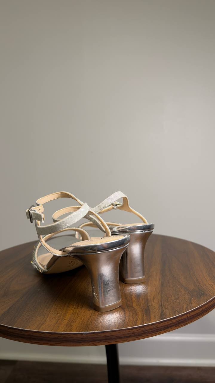 Nina  Bettany  Mid  Heel  Crystal  Straps  Dress  Sandals  Silver  8M  New  $89