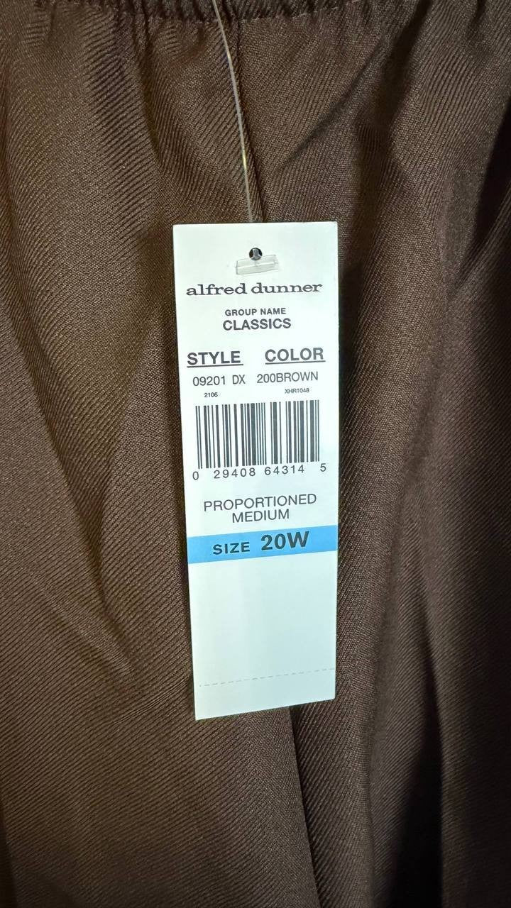 Alfred Dunner Women’s Plus Classics Average Length Pant – 20W – Brown $42.50 NWT