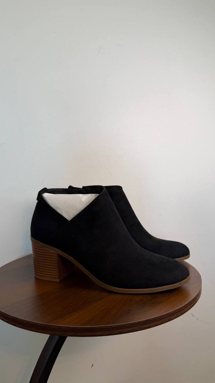 Style & Co Felaa Asymmetrical Booties Black 8.5M Microfiber Fabric $79.90 NWB