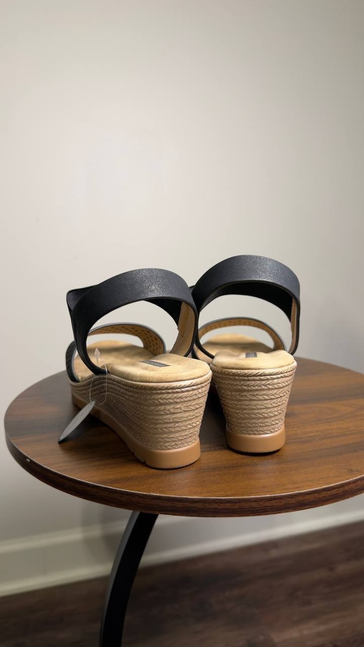 Good  Choice  Shoes  Wedge  Sandals  Black  8  New  $65