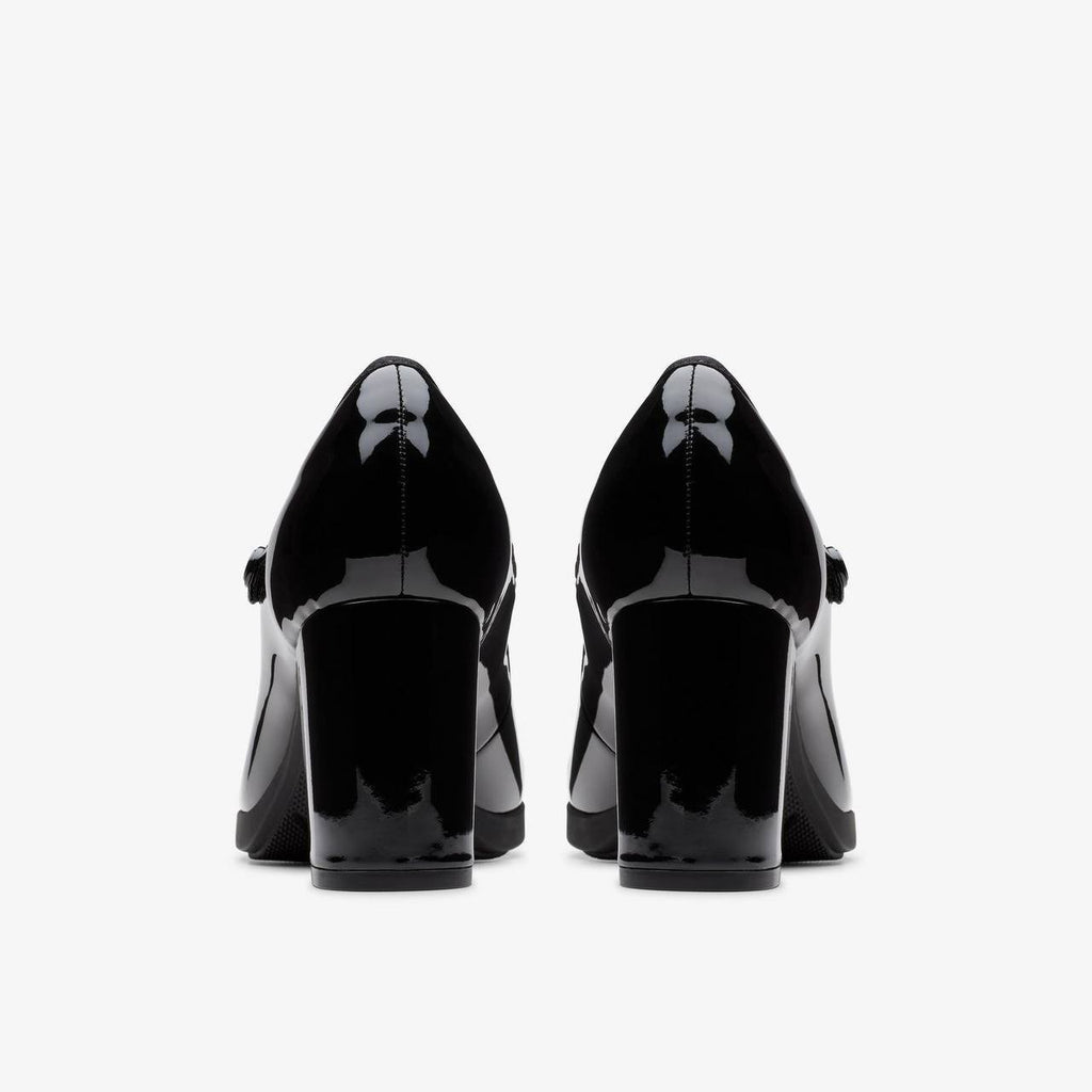 Clarks  Mary  Jane  Heels  Black   8.5M  New  $105