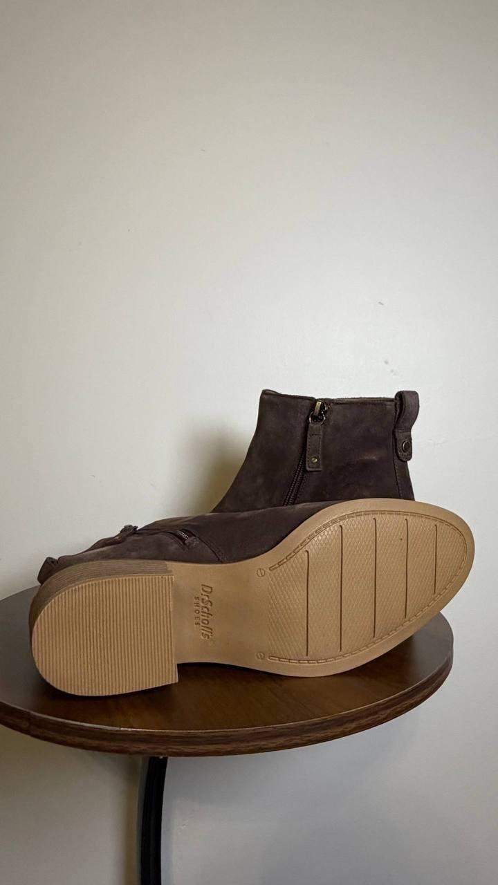 Dr. Scholl’s Dark Brown Suede Ankle Boots 9.5M NIB MSRP $115