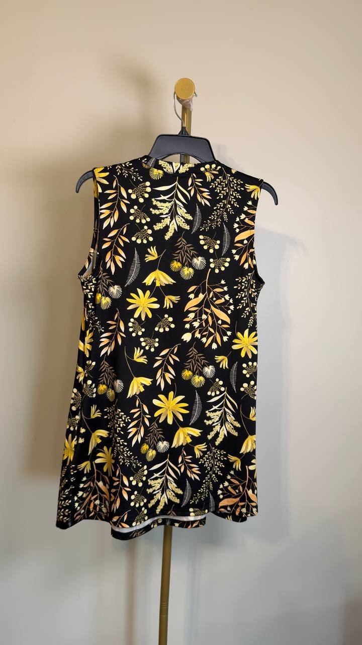 White Mark Floral Sleeveless Tunic Top Pin-Tuck Pleated Black L NWT $52
