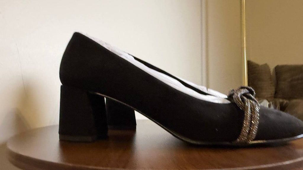 Bella Vita Marigold Pumps 8W Black Suede Square Toe Block Heel NIB msrp$115