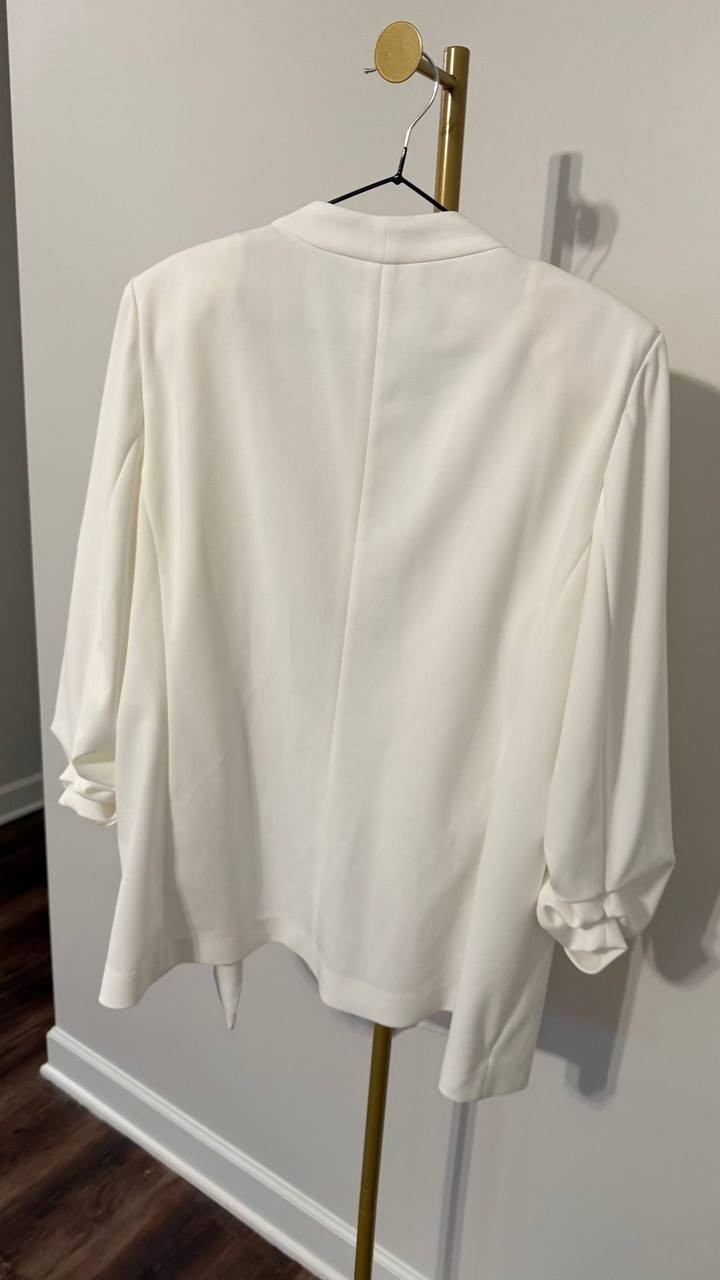 DKNY Women's White Solid Foundation Blazer XL Good Pre-Owned Condition