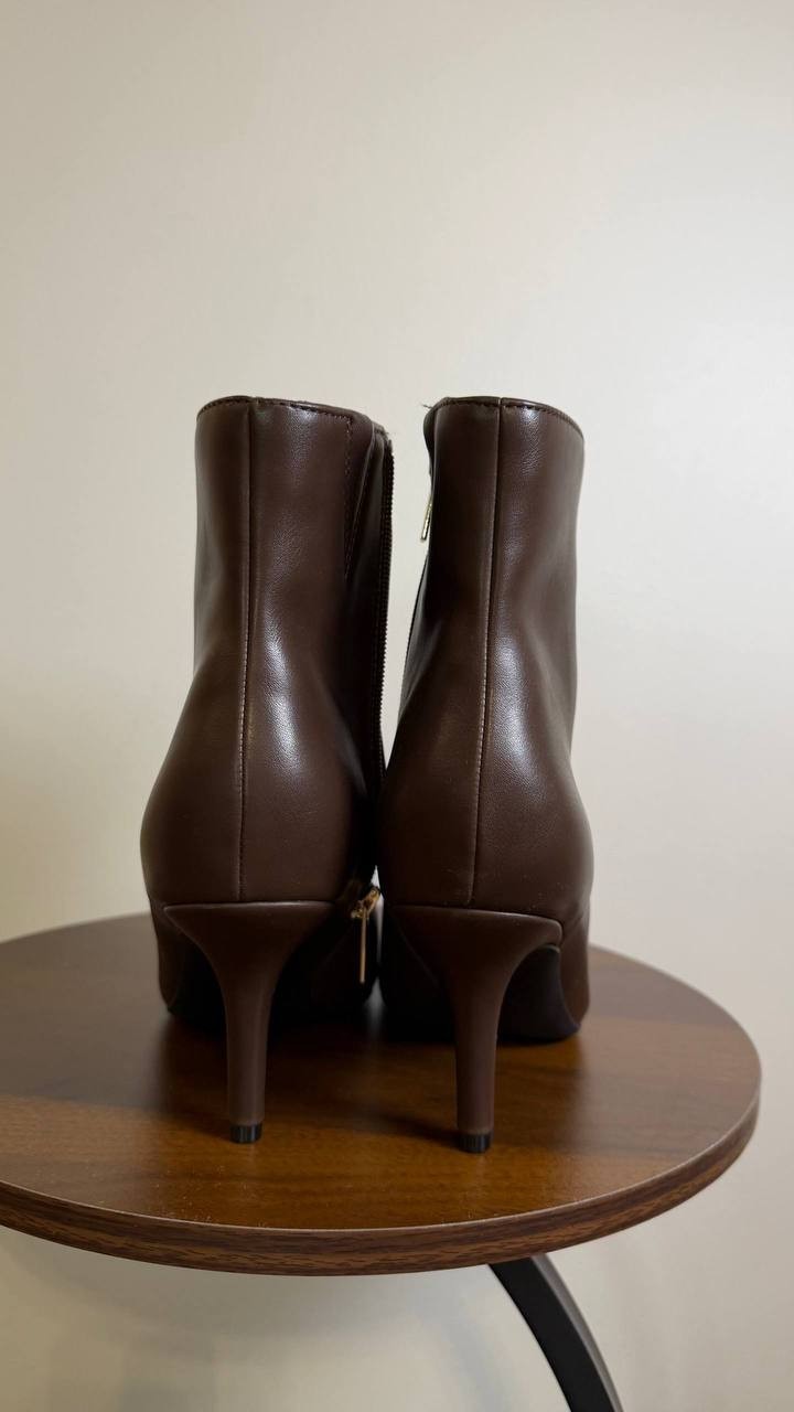 INC Malenee Ankle Boots Size 8.5M Reach Truffle Smooth New No Box msrp $99.90