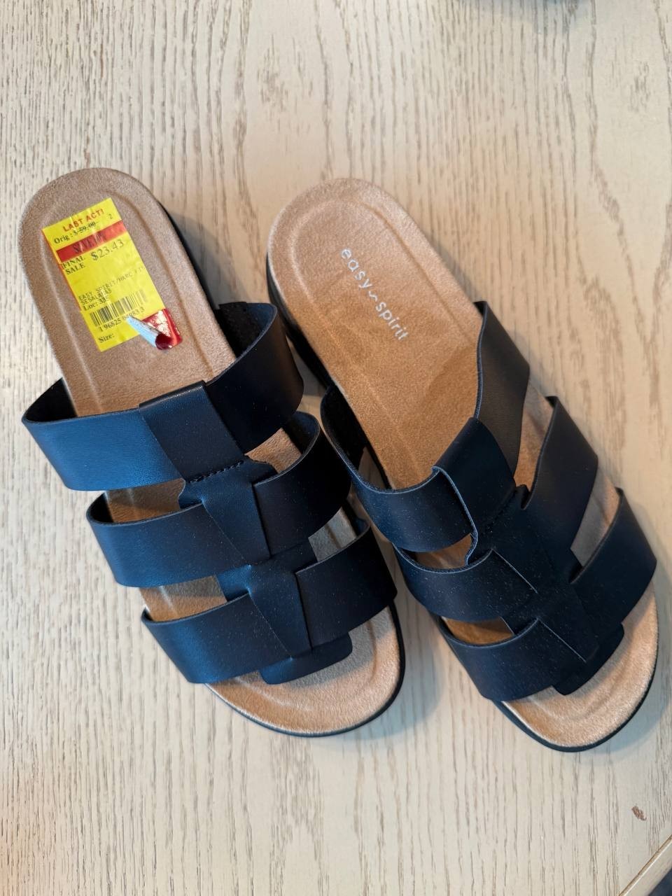 Easy Spirit Women's Marc Fisher Black Slide Sandals Size 8W Wide Footbed