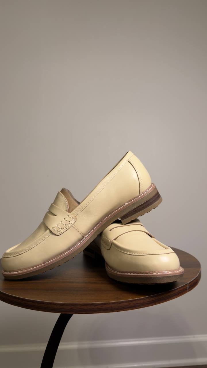 Earth  Javas  Slip‑On  Penny  Loafers  Ivory  7.5M  New  $115