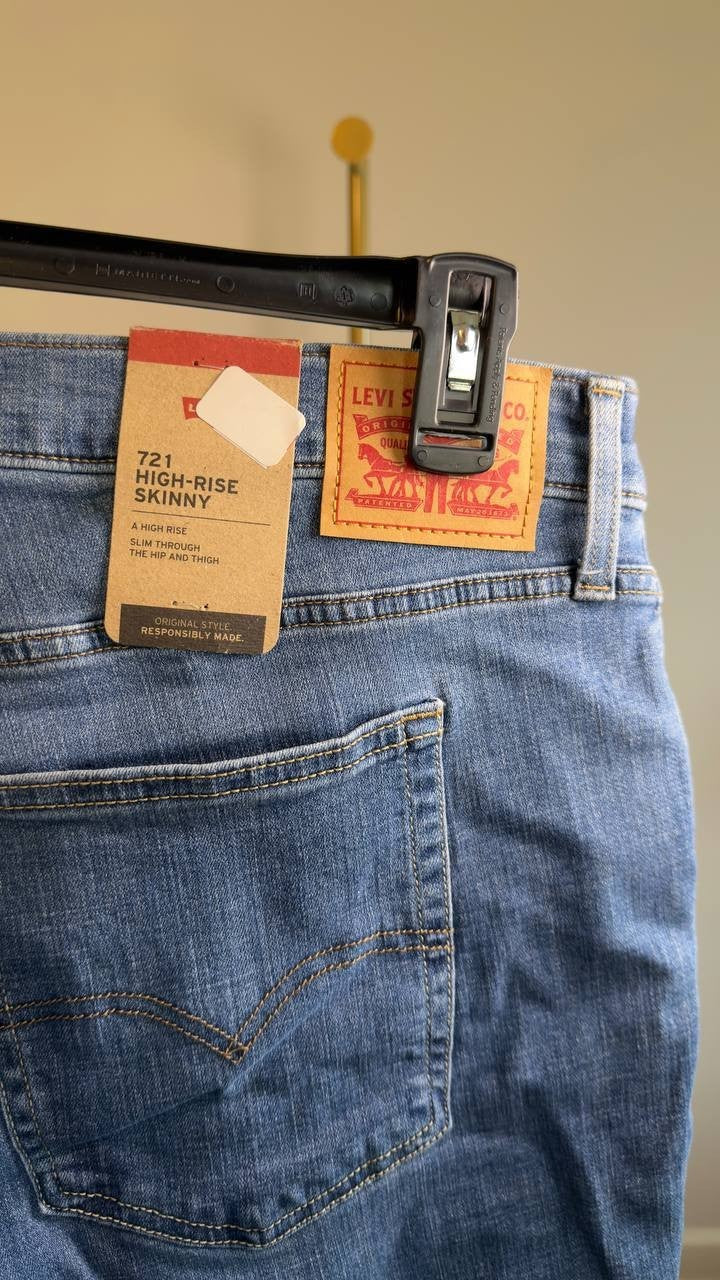 Levi’s 721 High Rise Skinny Jeans Plus Size 20W Lapis Air NWT $69.50