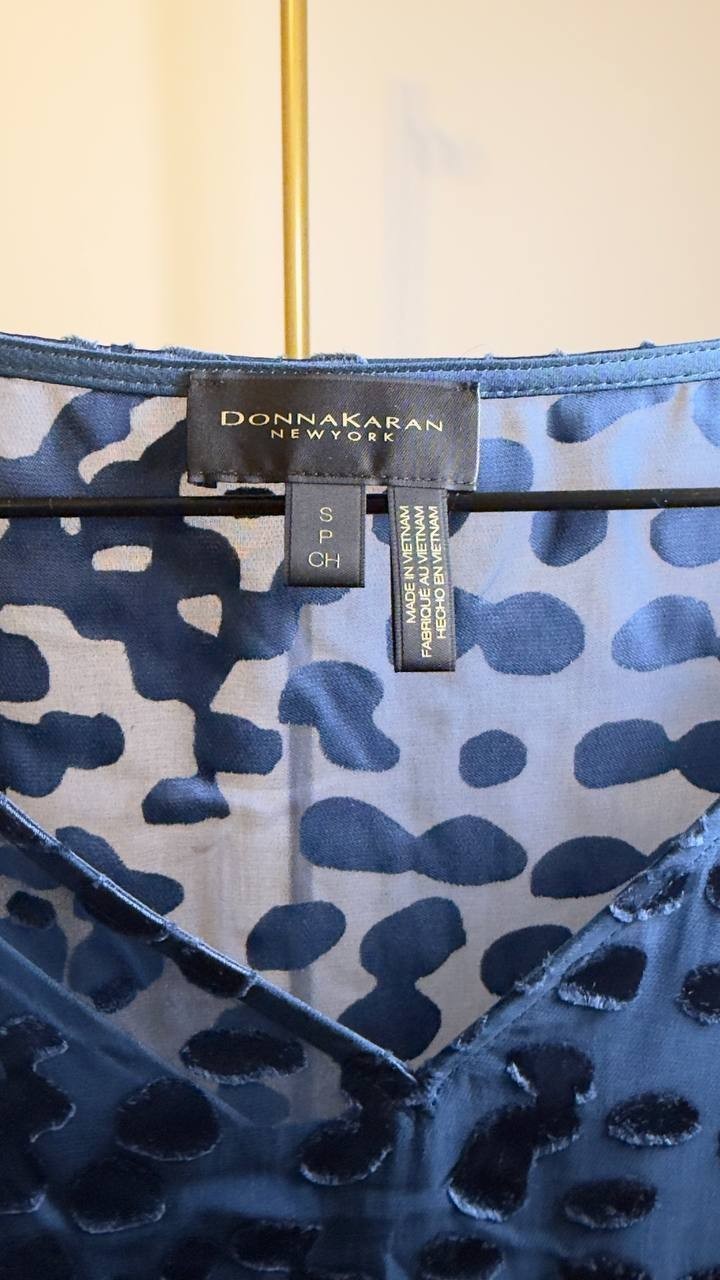 Donna Karan New York Cap‑Sleeve Silk‑Blend Burnout Blouse Blue S NWT $129