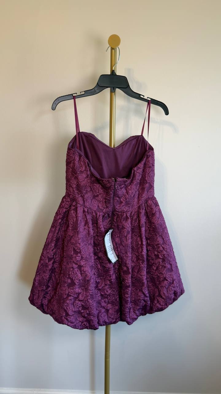 BCX Invitée Floral Strapless Balloon Hem Mini Dress Bordeaux L NWT $59