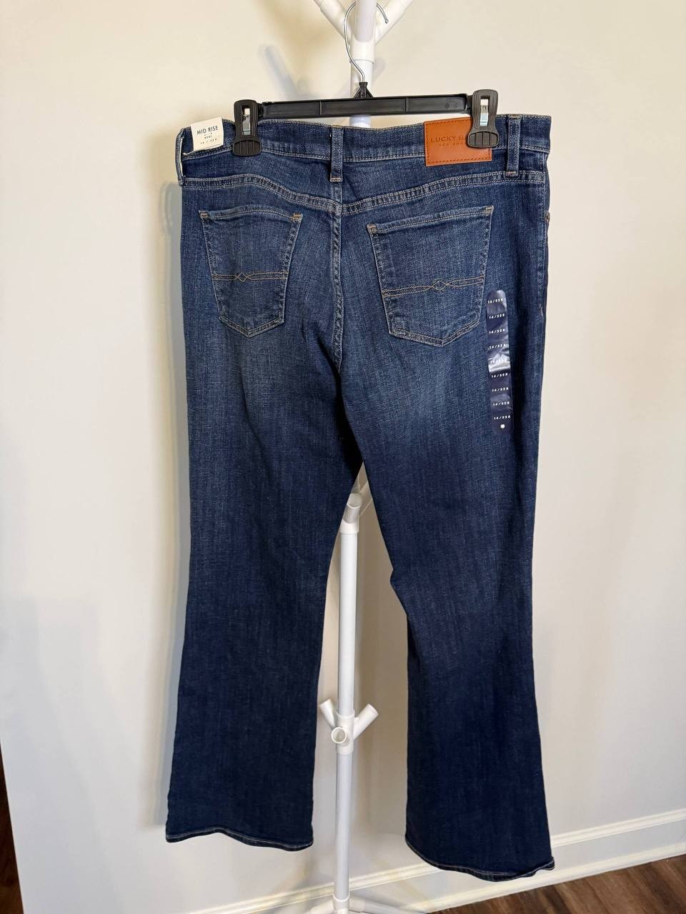 Lucky Brand Sweet Mid‑Rise Bootcut Denim Pants – Size 10/32 – NWT – $79.50