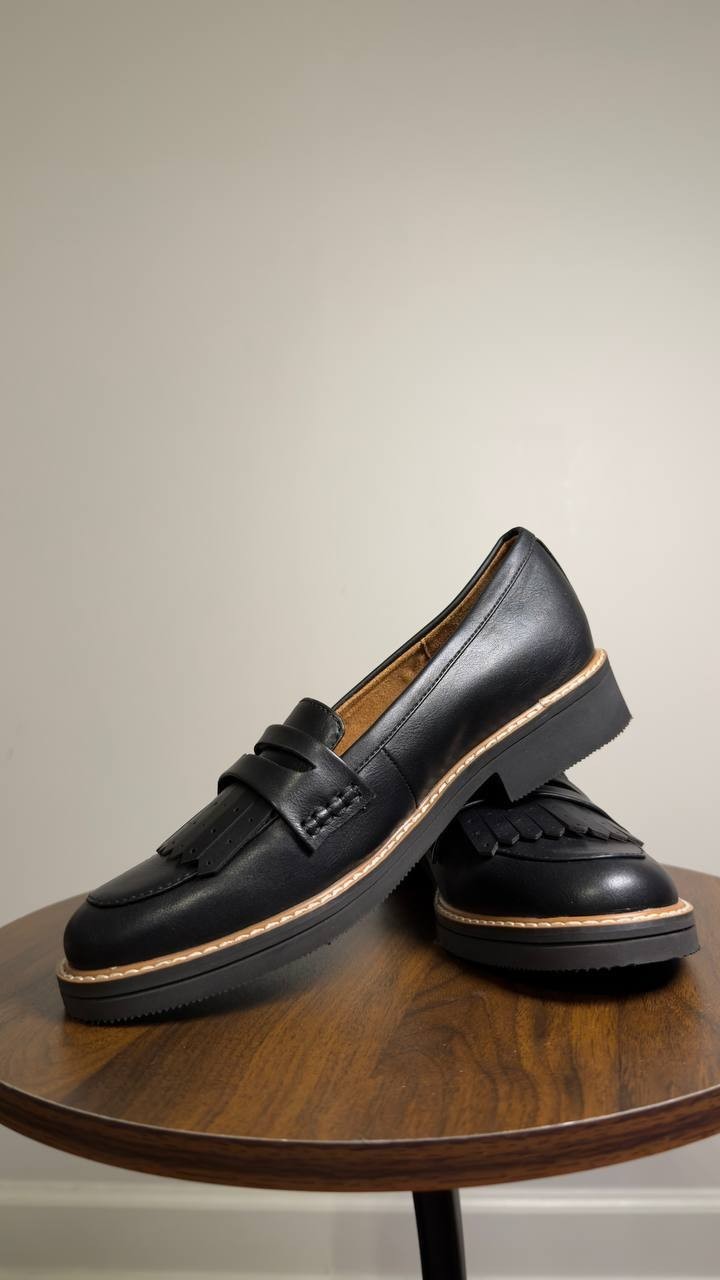 Naturalizer  Loafers  Black  7M  New  $120