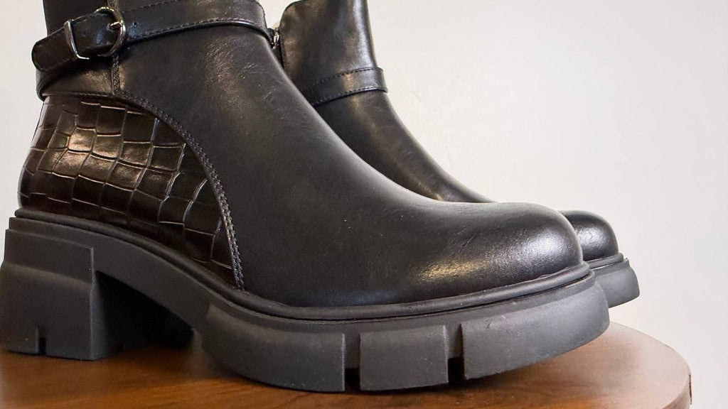 GC Shoes Dawn Booties 8 Black Block Heel Almond Toe Lug Sole NIB msrp$99.99