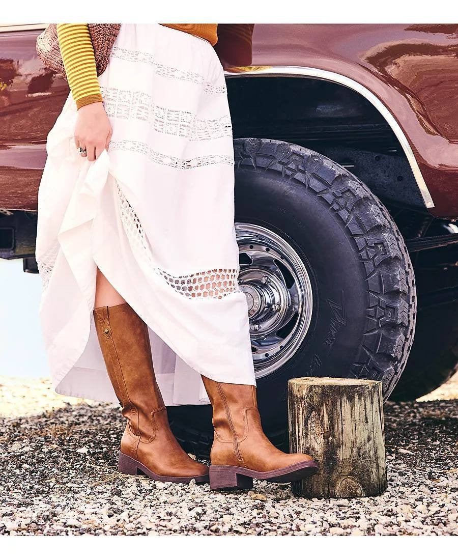 Blowfish Malibu Nomads Boots 10M Dark Honey Western Block Heel NIB msrp$109.99
