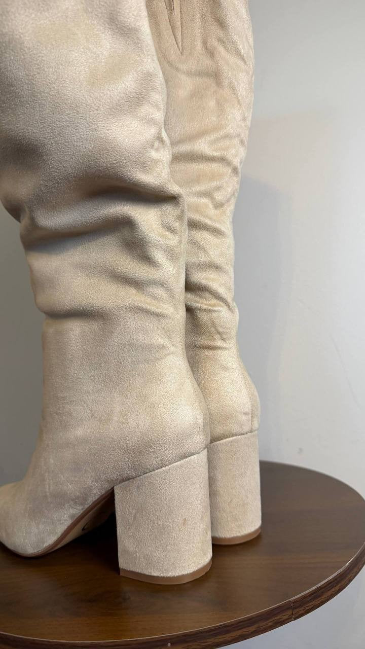 Journee Ameylia Boots 8.5M Bone Faux Suede Knee‑High NIB msrp$79.99