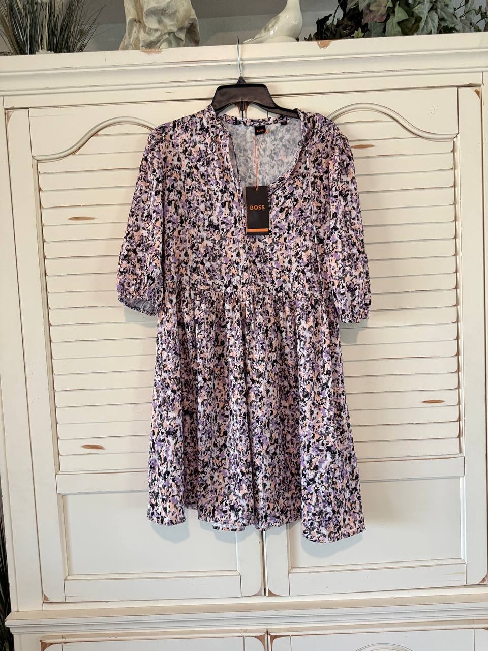 BOSS Cropped-Sleeve Hammered Satin Dress – Size L – NWT – Seasonal Print