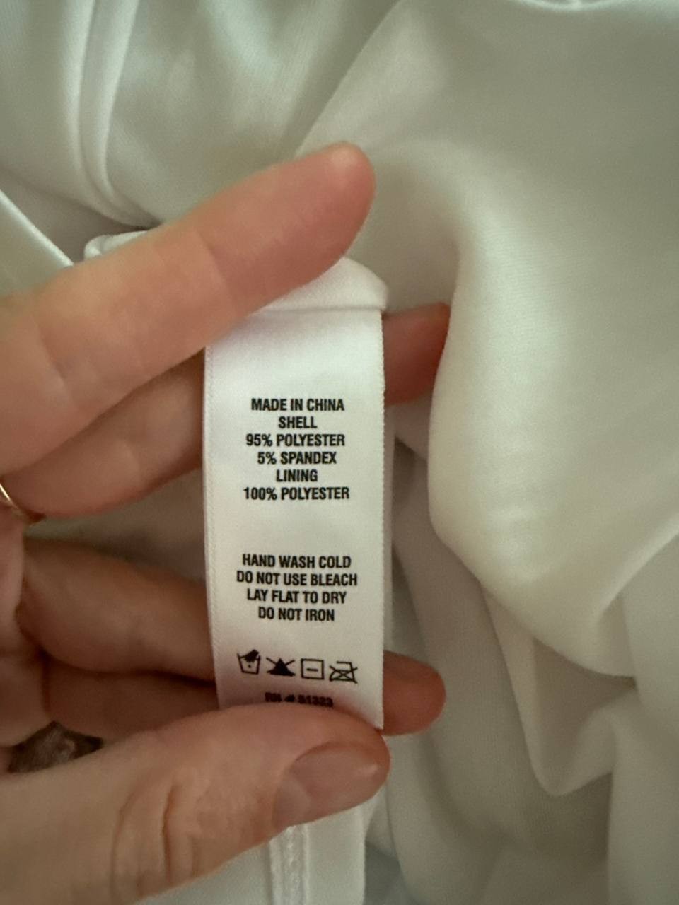 CeCe Dress L Silver Sequin Short Sleeve Round Neck Party Cocktail Sparkle Used