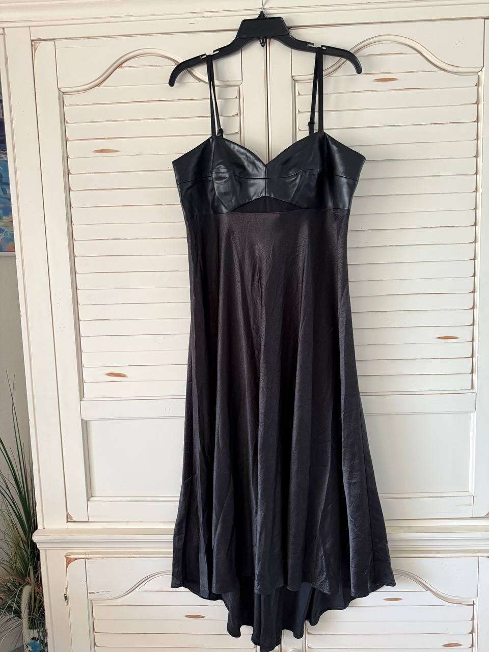 DKNY Dress 16 Black Mixed Media Midi Crewneck Short Sleeve Stretch Satin NWT