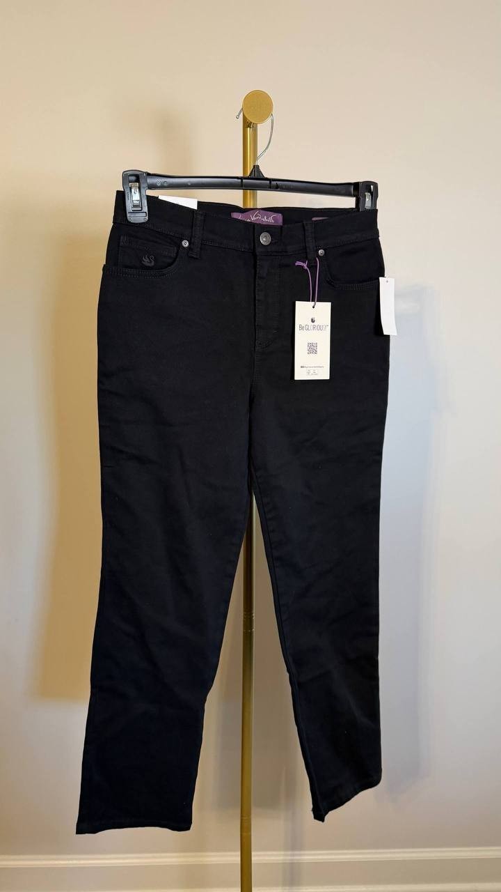 Gloria Vanderbilt Women’s Petite Amanda Jeans Black 6PS Short $56 NWT